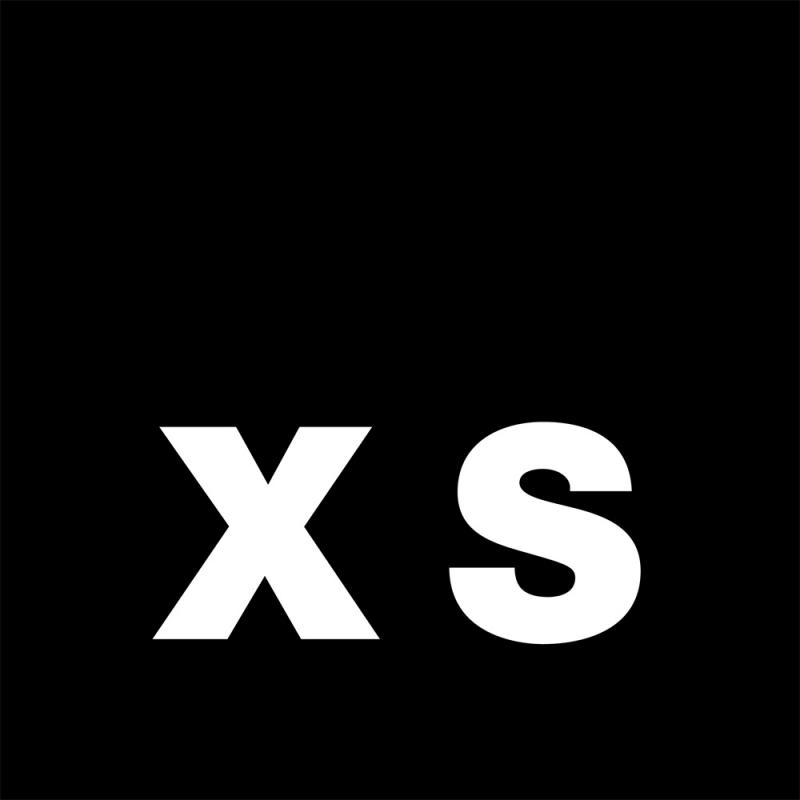 XS